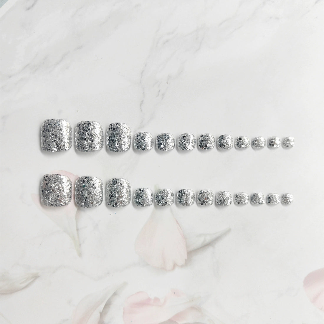 No.468 Silver Sequins Toenails Patch 24pcs/Set