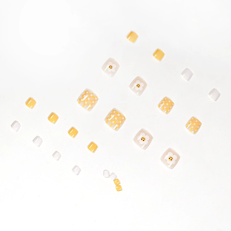 No.451 Yellow Flowers Toenails Patch 24pcs/Set