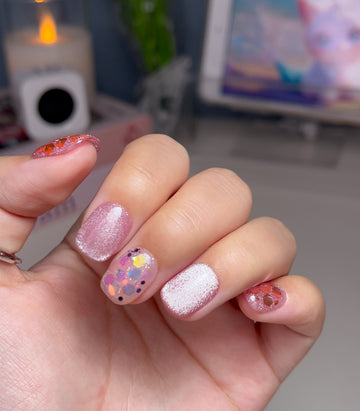 No.FP23 10pcs Pink Cat's Eye Fingernails